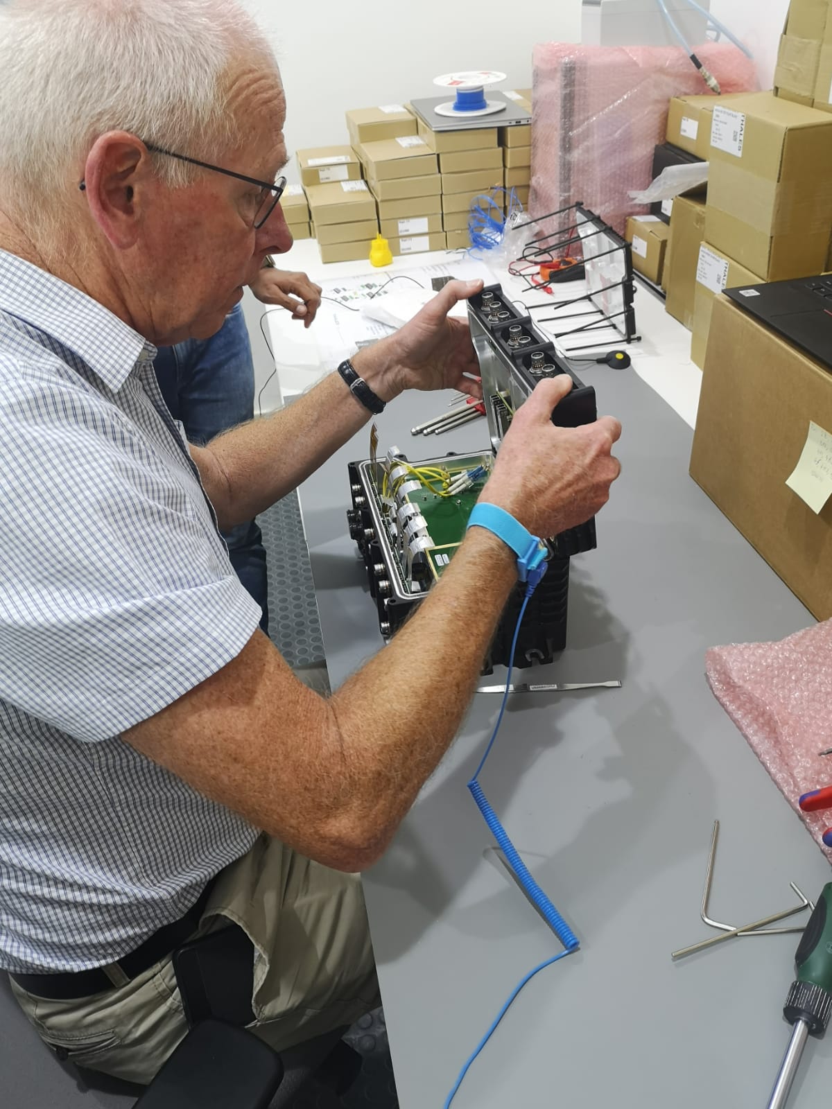 التدريب على إدارة و صيانة نظام سوتاس في هولندا (الحرس الملكي السعودي) - Image 3